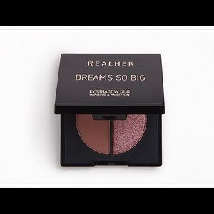 Realher “dreams so big” eyeshadow duo